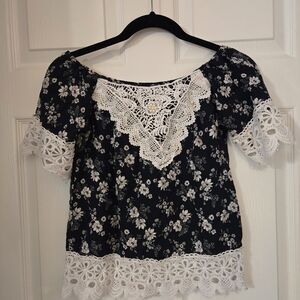 Red Sun Navy Floral Top